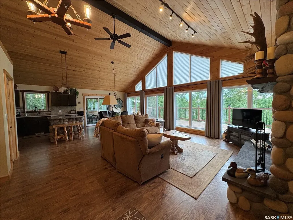 5 Sunset Drive Big River Rm No. 555 SK S0J 0E0