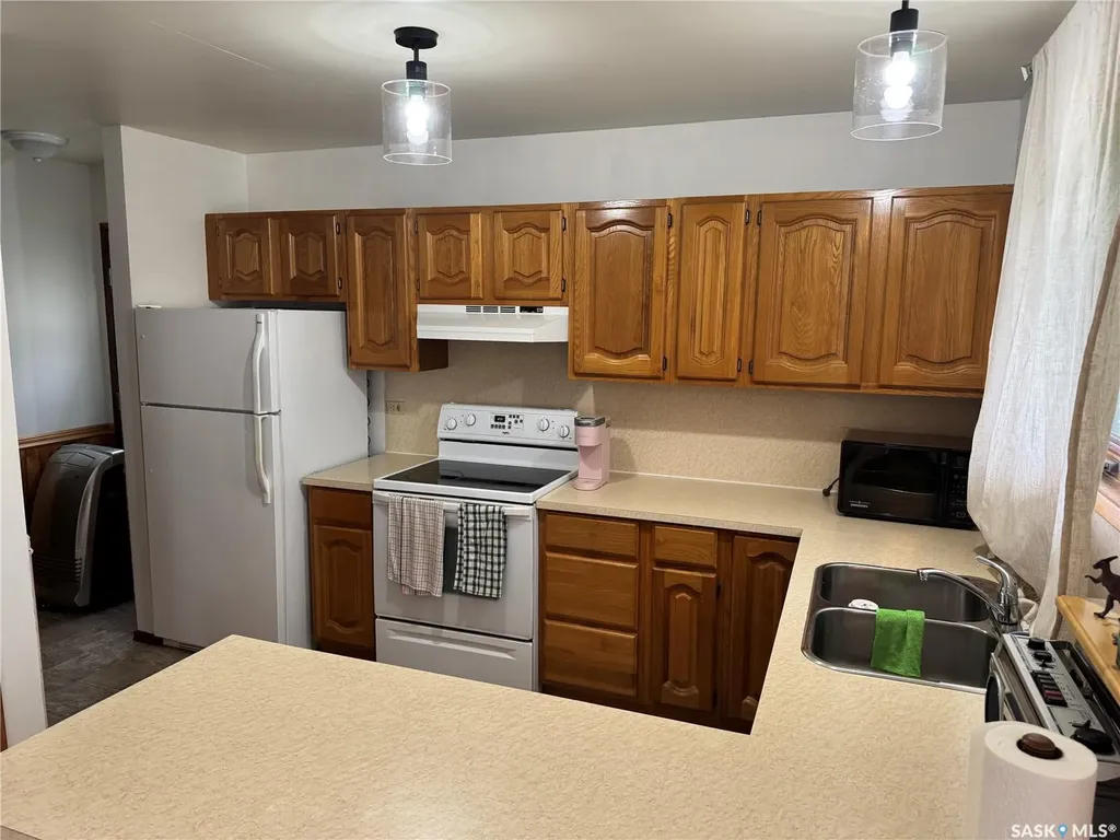 808 Potter Crescent Good Spirit Lake SK S0A 0L0