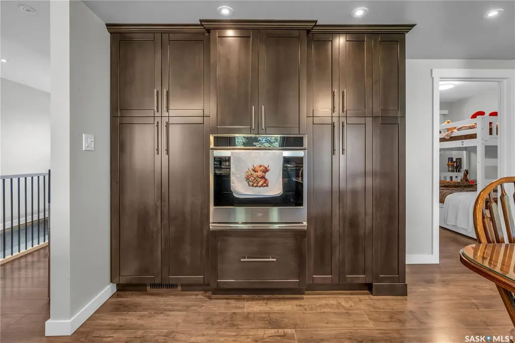 103 1st Street Limerick SK S0H 2P0