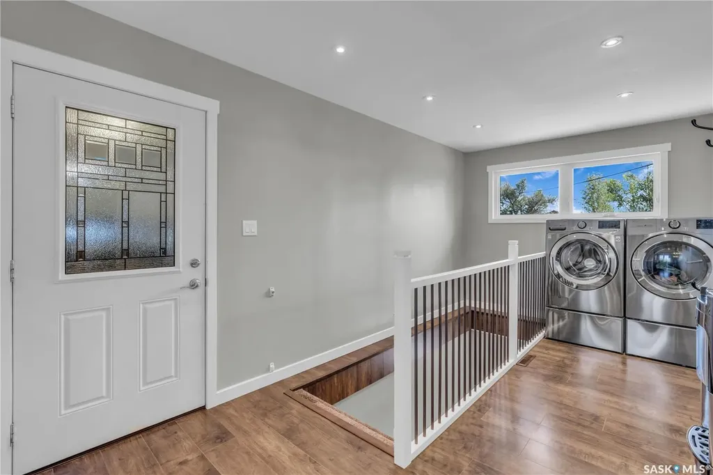 103 1st Street Limerick SK S0H 2P0