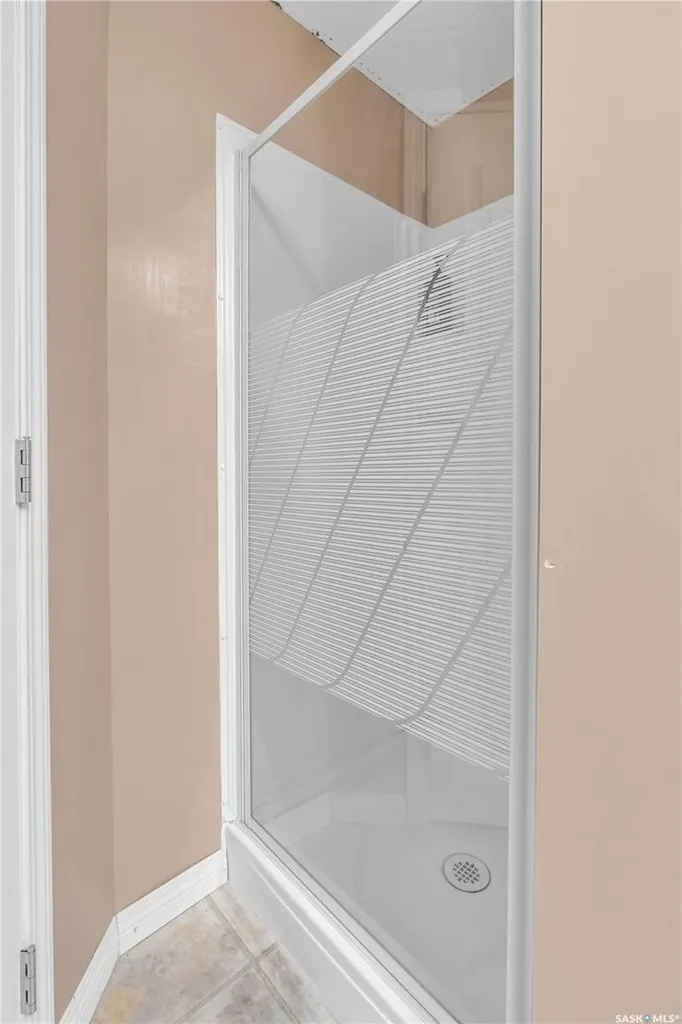 103 1st Street Limerick SK S0H 2P0