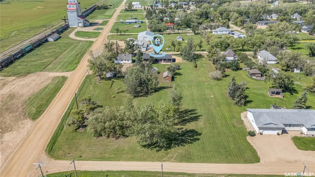 103 1st Street Limerick SK S0H 2P0