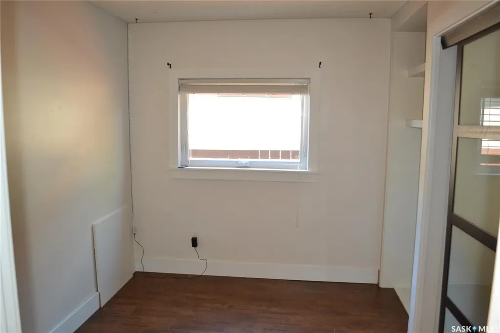 210 6th Avenue SW Eston SK S0L 1A0