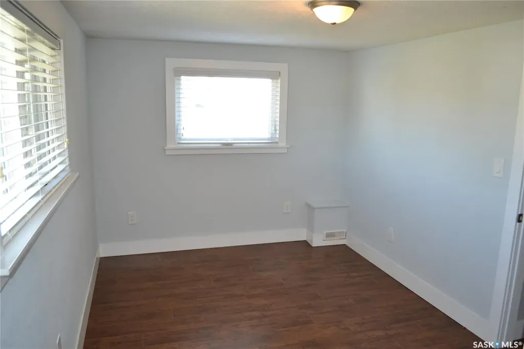 210 6th Avenue SW Eston SK S0L 1A0