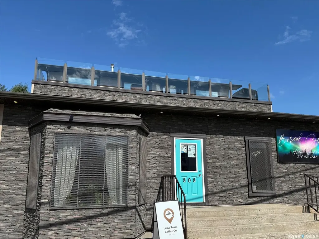 808 La Ronge Avenue La Ronge SK S0J 1L0