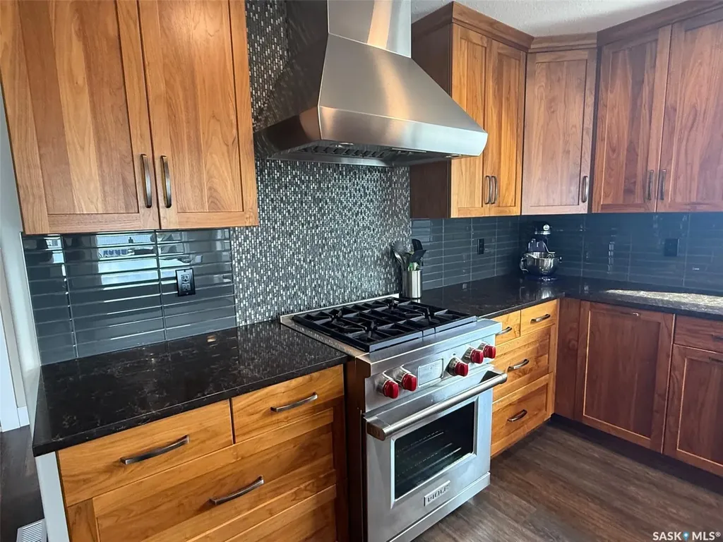 808 La Ronge Avenue La Ronge SK S0J 1L0