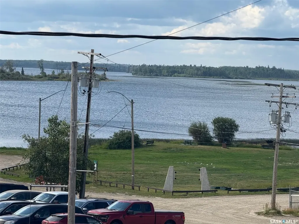 808 La Ronge Avenue La Ronge SK S0J 1L0