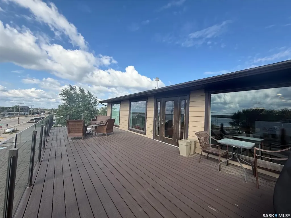 808 La Ronge Avenue La Ronge SK S0J 1L0