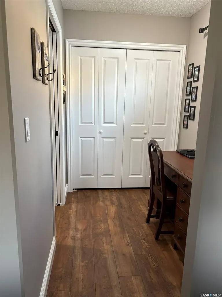 222 3rd Avenue Glaslyn SK S0M 0Y0