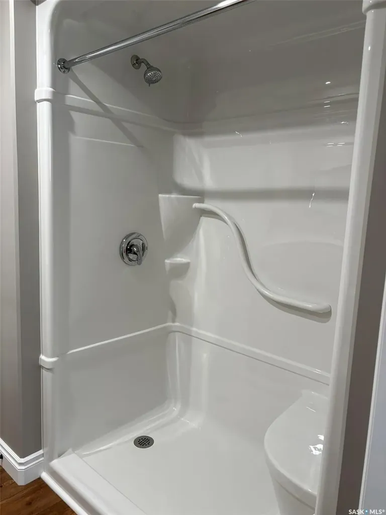 222 3rd Avenue Glaslyn SK S0M 0Y0