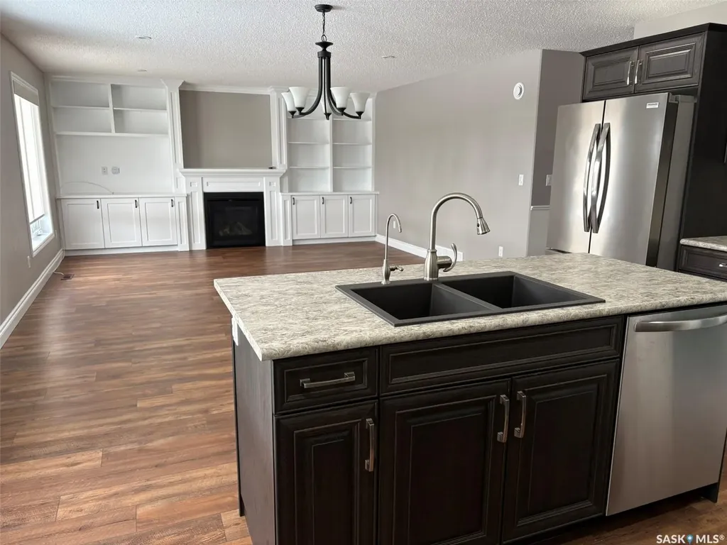 222 3rd Avenue Glaslyn SK S0M 0Y0