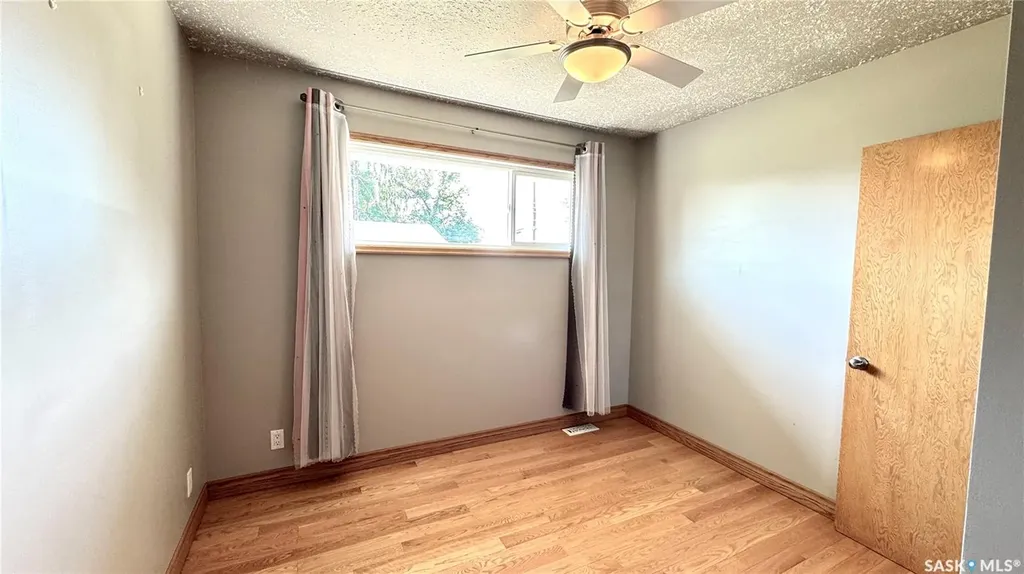 110 Stanley Street Elbow SK S0H 1J0