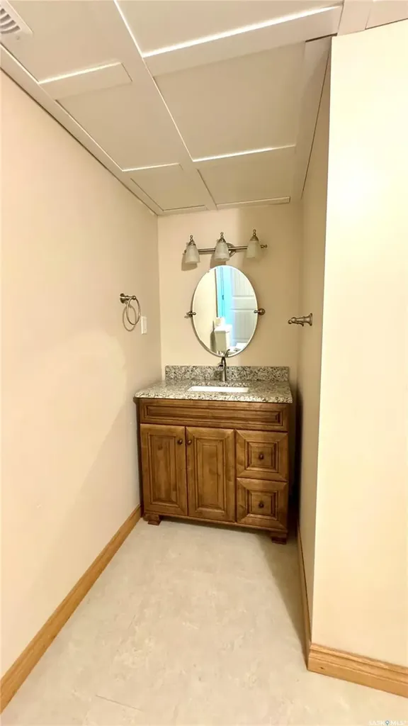 110 Stanley Street Elbow SK S0H 1J0