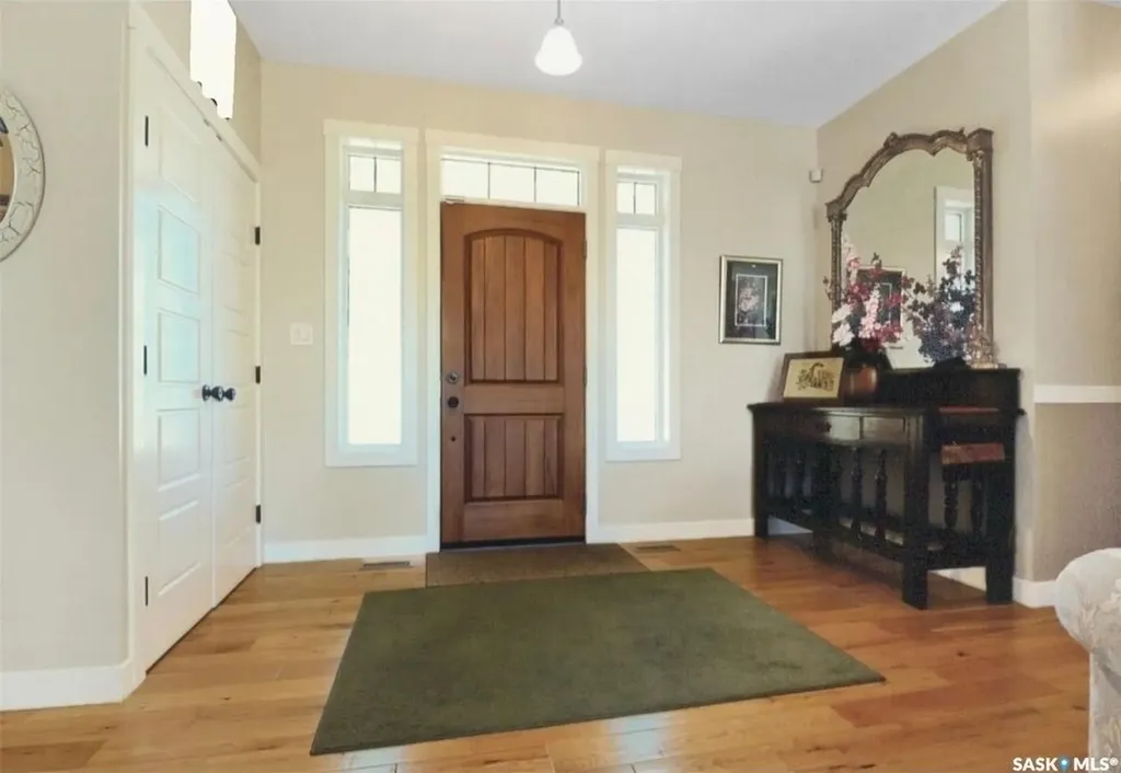 30 West Park Drive Battleford SK S0M 0E0