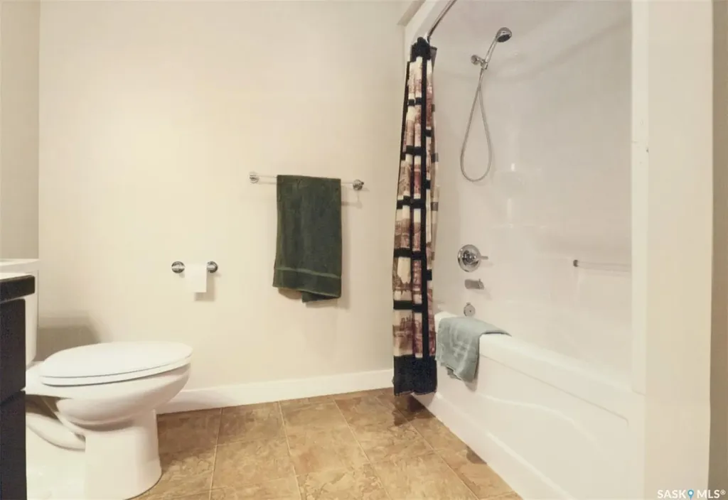 30 West Park Drive Battleford SK S0M 0E0