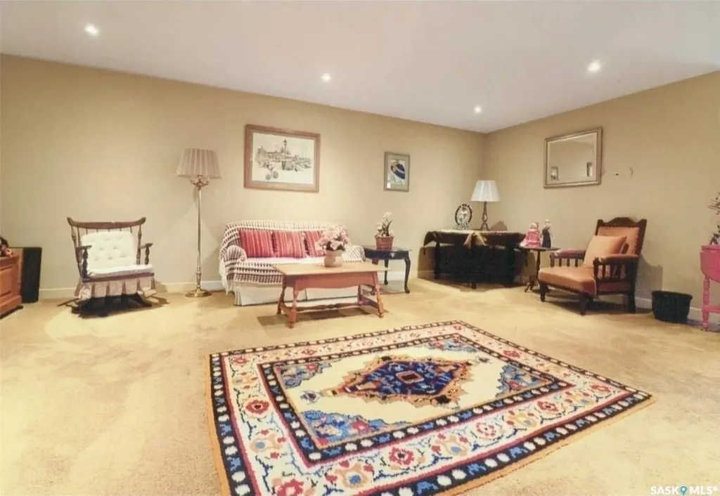 30 West Park Drive Battleford SK S0M 0E0