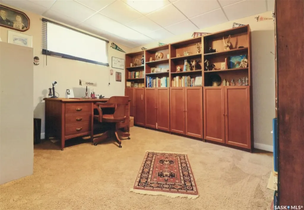 30 West Park Drive Battleford SK S0M 0E0