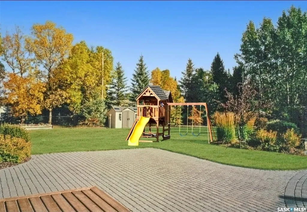 30 West Park Drive Battleford SK S0M 0E0