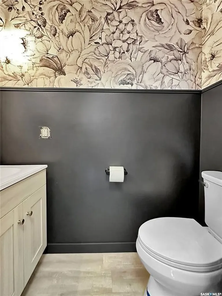 219 4th Avenue Whitewood SK S0G 5C0