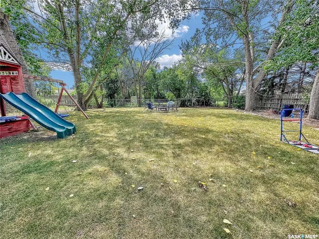 219 4th Avenue Whitewood SK S0G 5C0