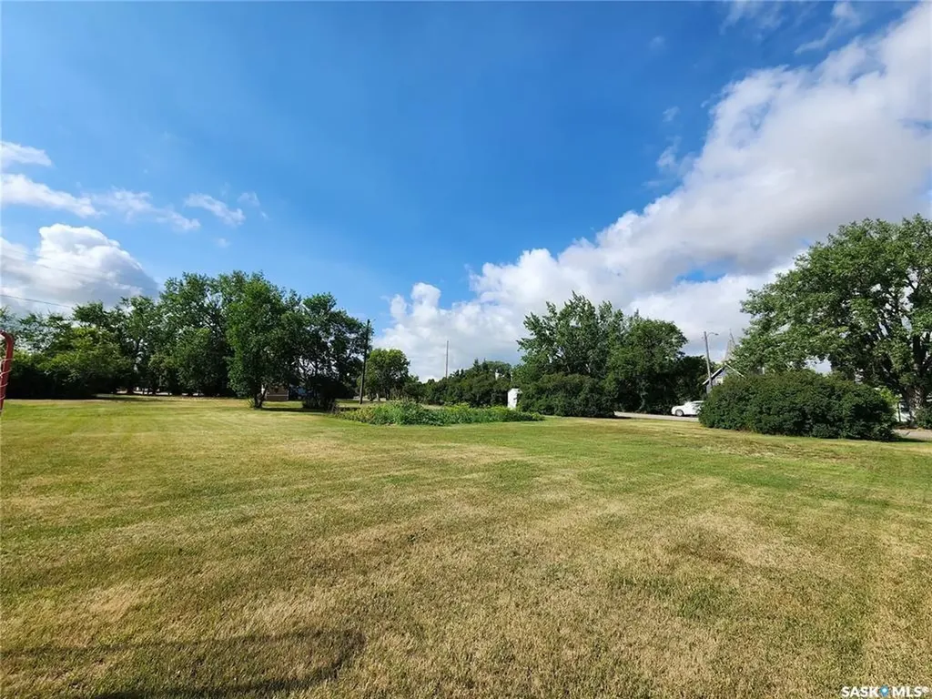 515 Desmond Street Grenfell SK S0G 2B0