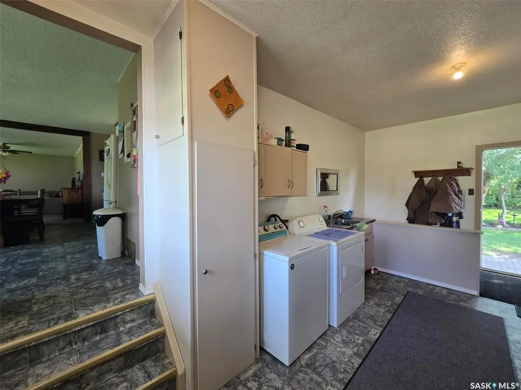 Rural Address Elcapo Rm No. 154 SK S0G 2B0