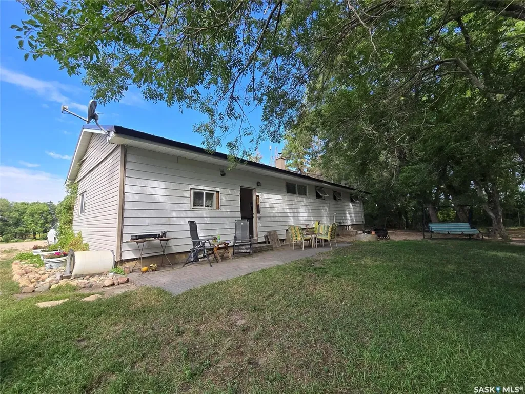 Rural Address Elcapo Rm No. 154 SK S0G 2B0