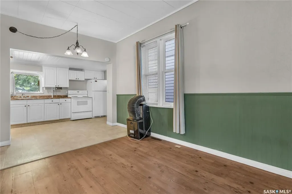 2223 Toronto Street Regina SK S4P 1N5