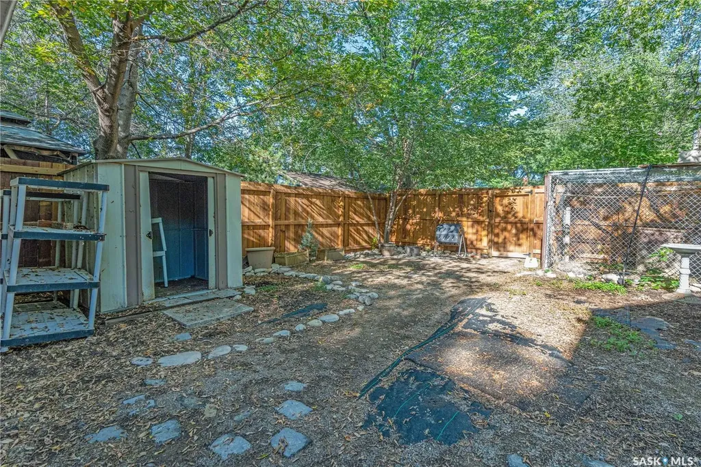 2223 Toronto Street Regina SK S4P 1N5
