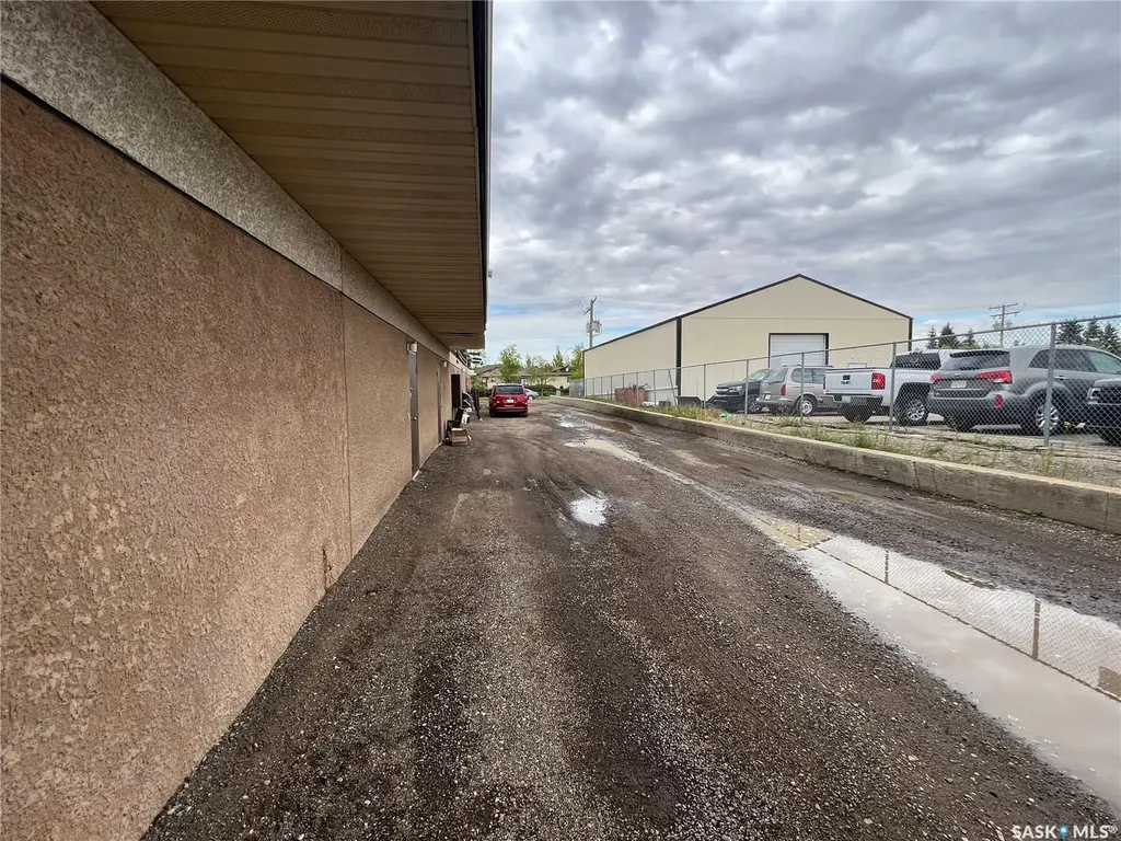 385 Broadway Street E Yorkton SK S3N 3Z3