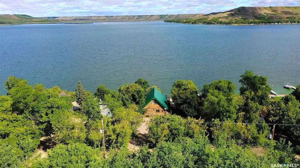 14 Poplar Trail Crooked Lake SK S0G 2B0