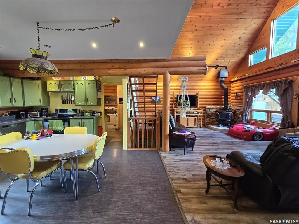 14 Poplar Trail Crooked Lake SK S0G 2B0