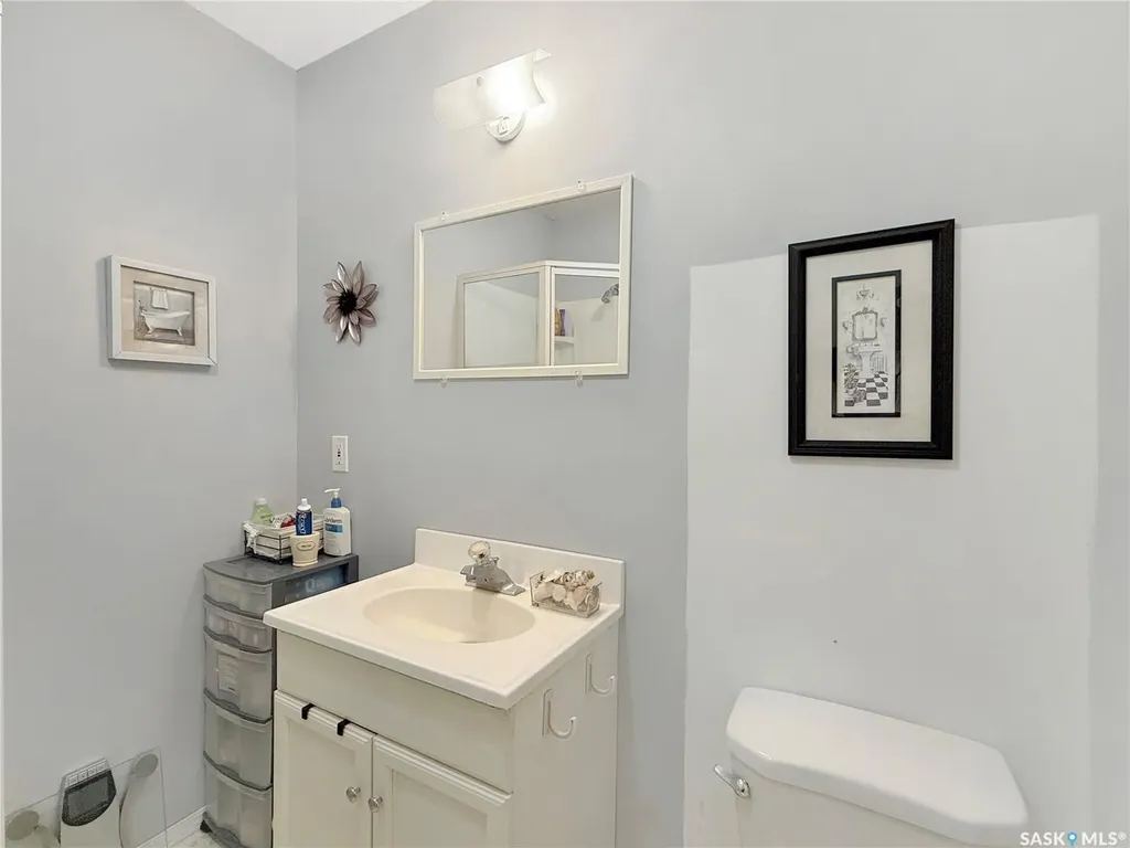 28 Andrews Avenue Candle Lake SK S0J 3E0