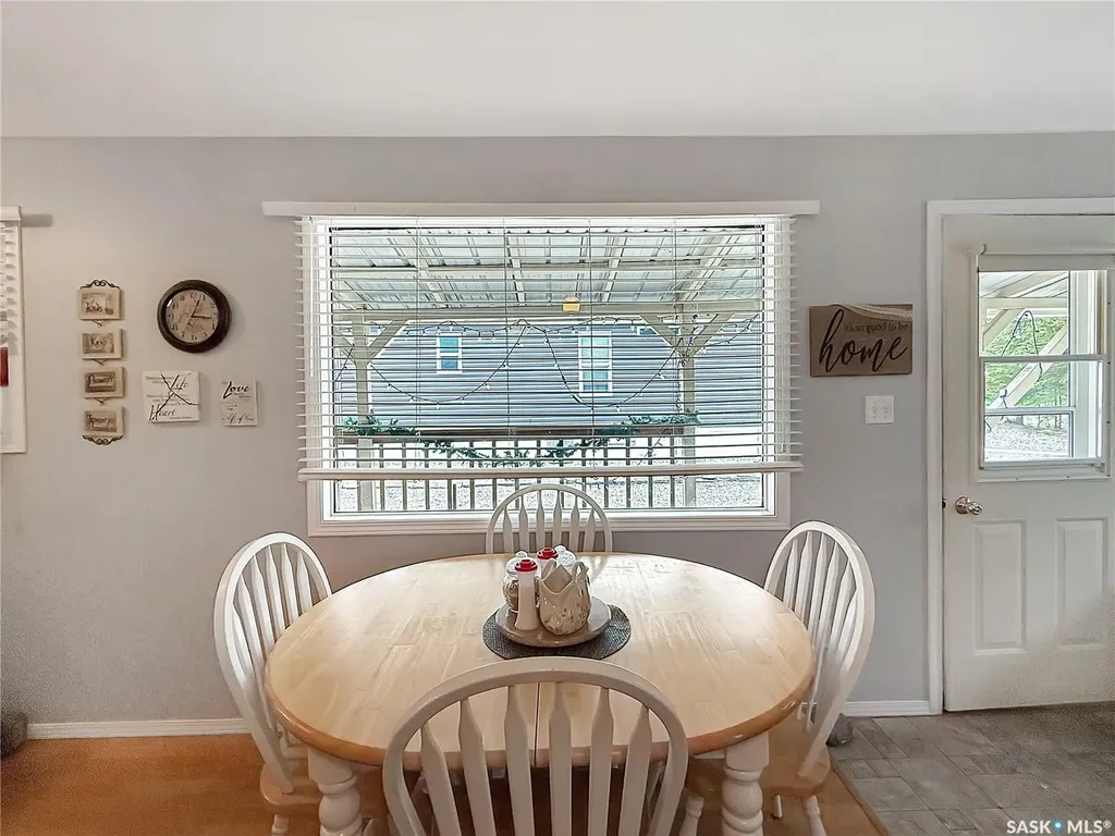 28 Andrews Avenue Candle Lake SK S0J 3E0