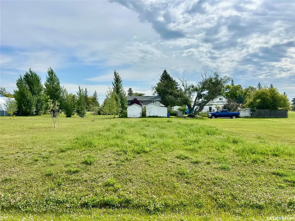 640 1st Avenue W Zenon Park SK S0E 1W0