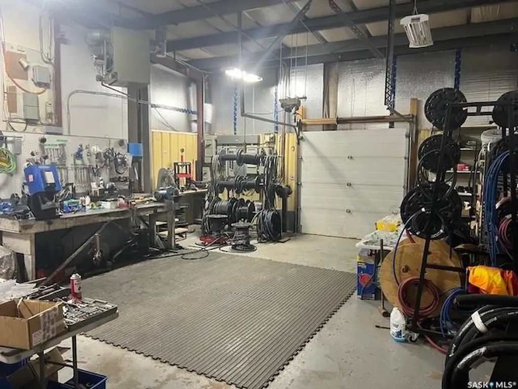 350 Railway Avenue E North Battleford SK S9A 2R6