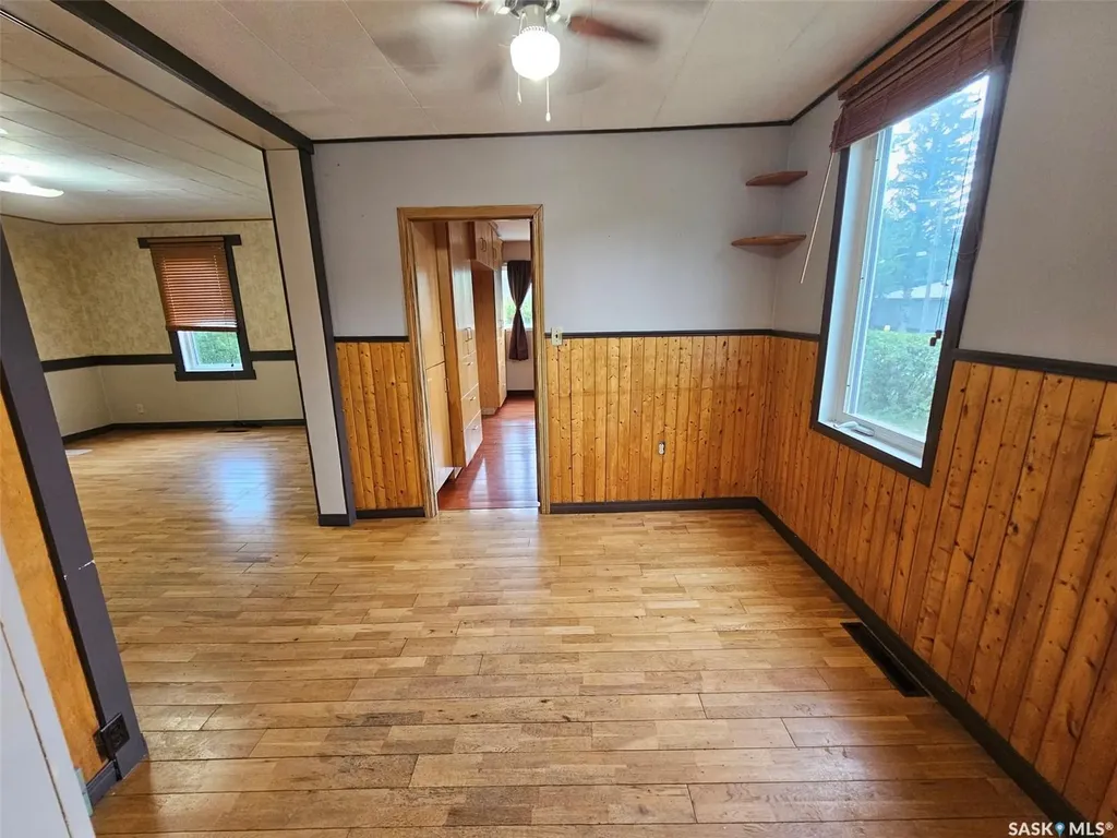 218 7th Street W Carlyle SK S0C 0R0