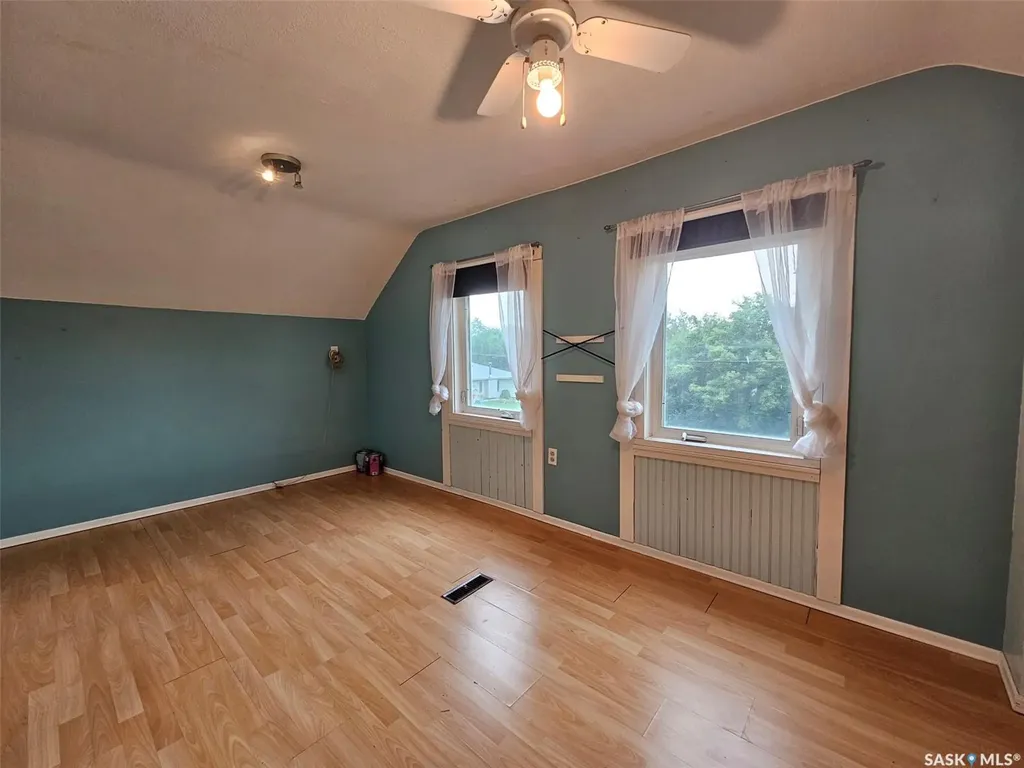 218 7th Street W Carlyle SK S0C 0R0