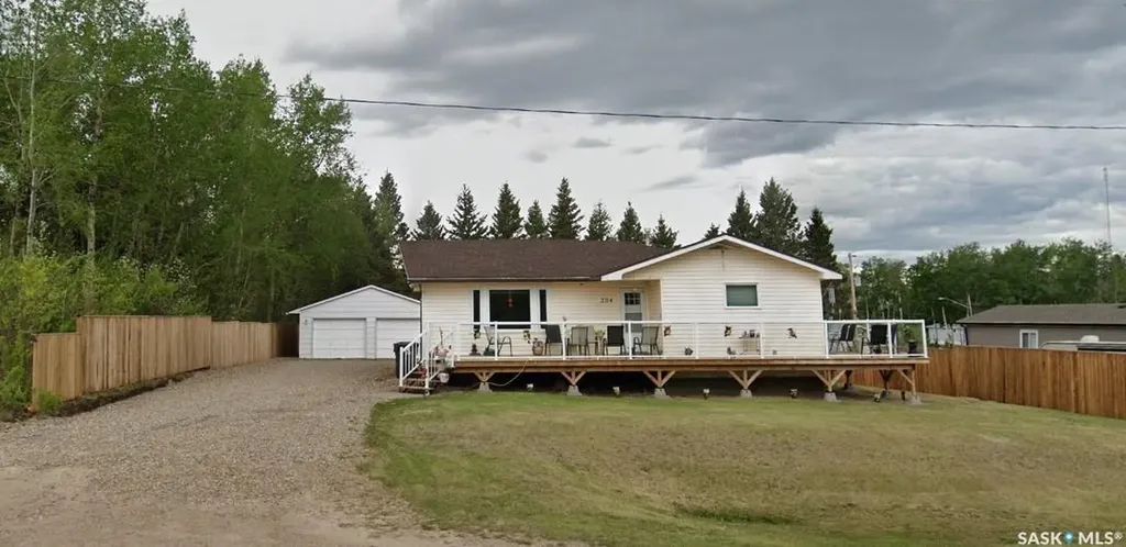 204 1st Avenue S Dorintosh SK S0M 0T0