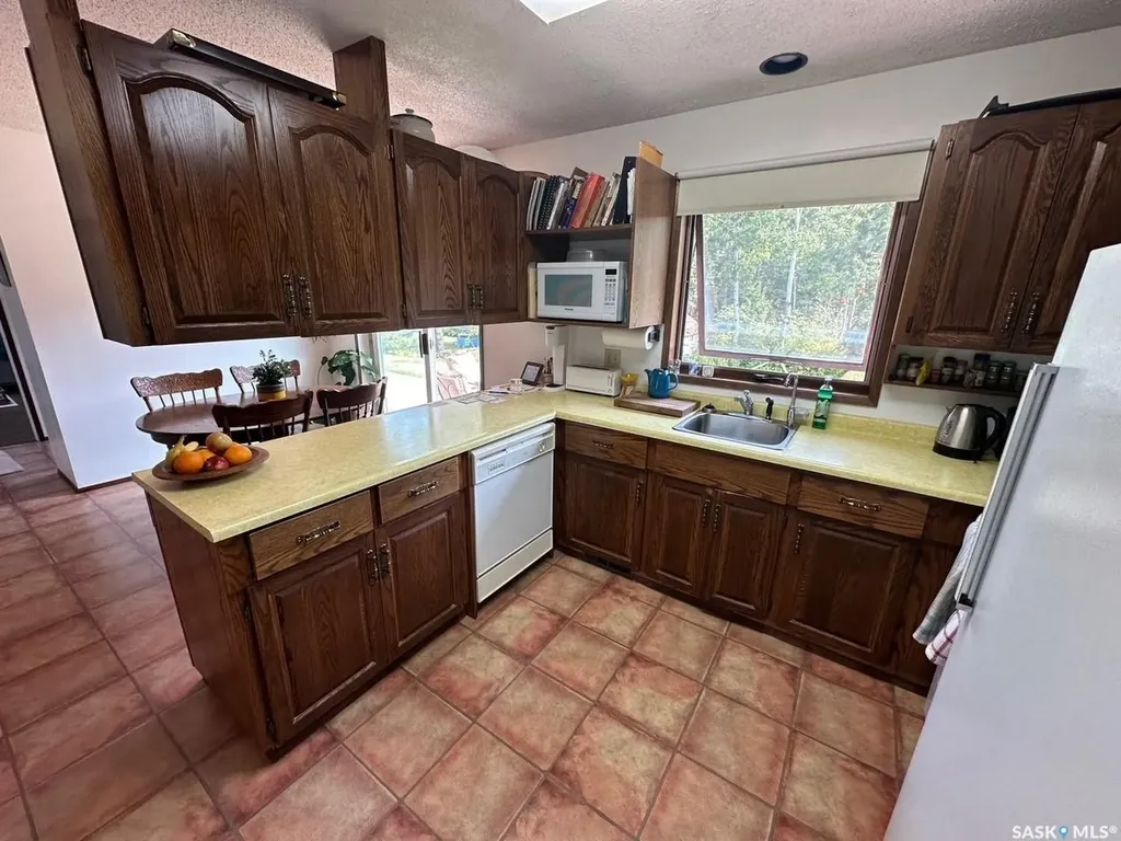 706 Donald Street Hudson Bay SK S0E 0Y0