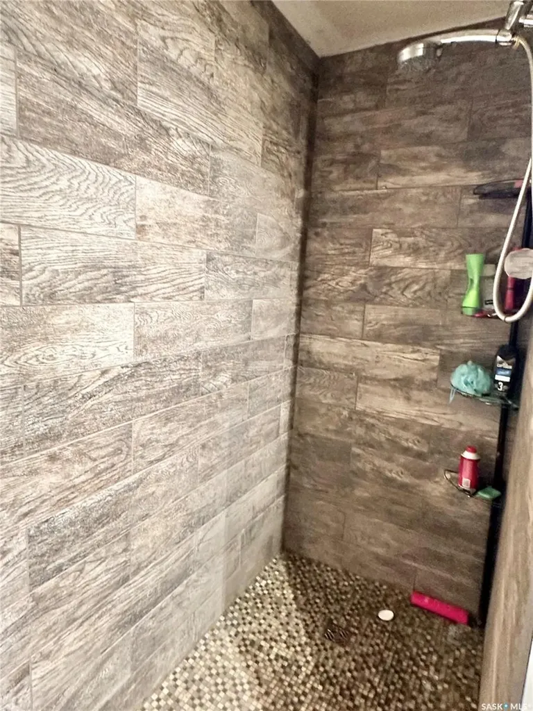 100 Misty Bay Drive Big Shell SK S0J 2G0