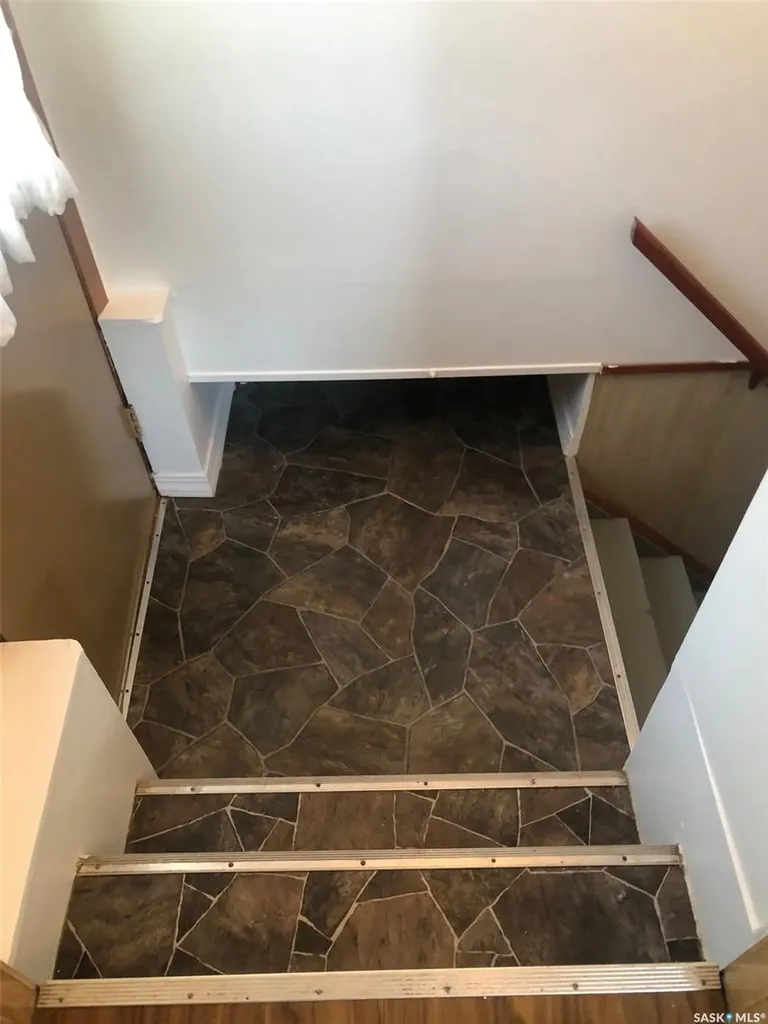 303 Fourth Avenue E Canora SK S0A 0L0