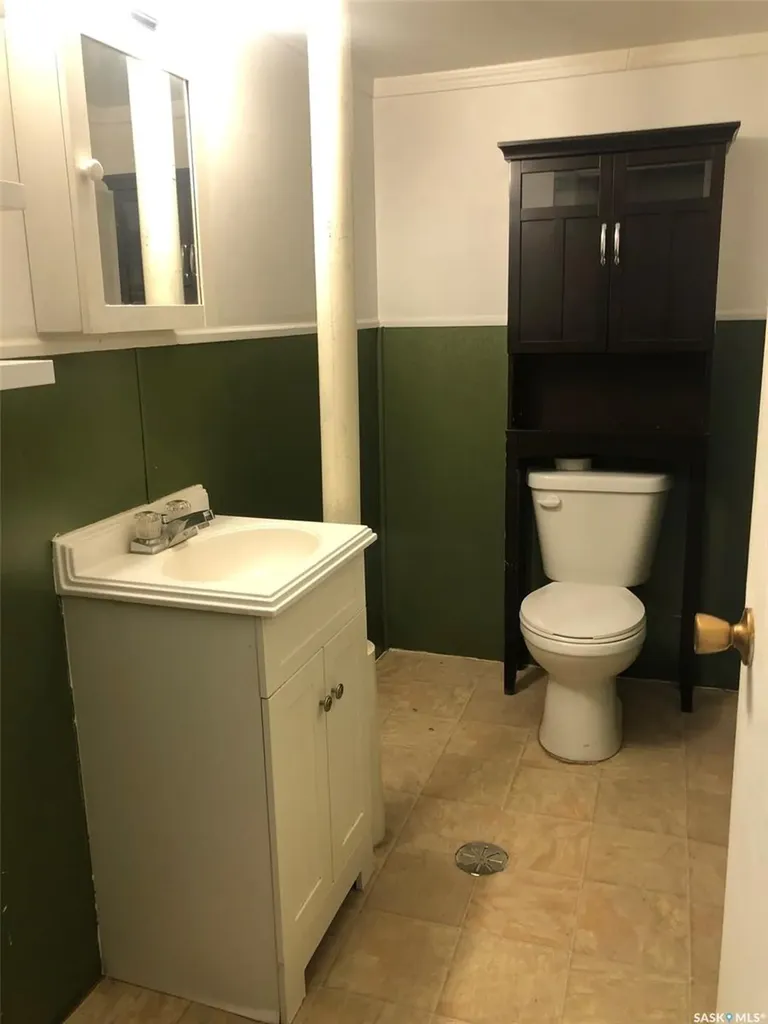 303 Fourth Avenue E Canora SK S0A 0L0