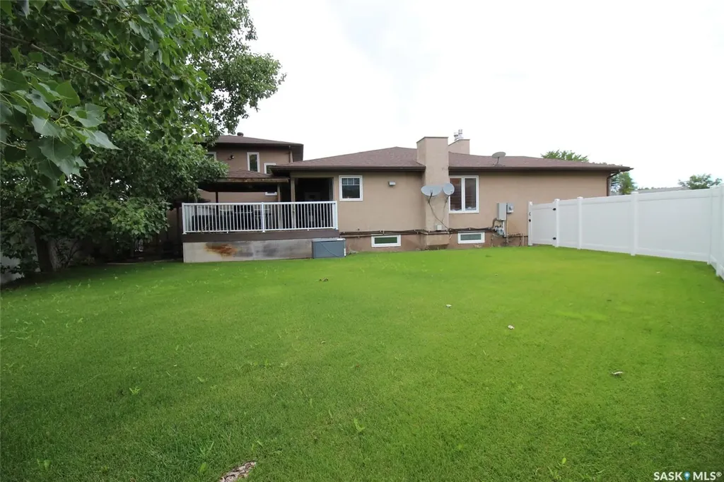 555 5th Street W Shaunavon SK S0N 2M0