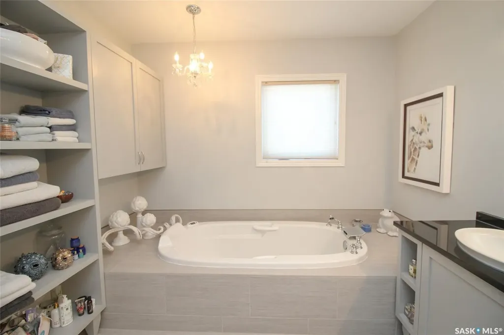 555 5th Street W Shaunavon SK S0N 2M0