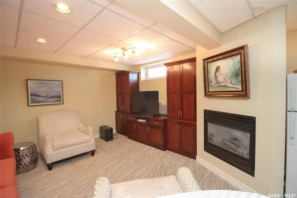 555 5th Street W Shaunavon SK S0N 2M0
