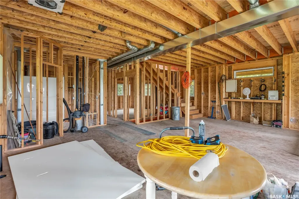 42470 Rural Address Hoodoo Rm No. 401 SK S0K 4P0