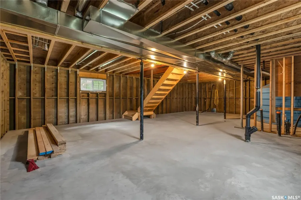 42470 Rural Address Hoodoo Rm No. 401 SK S0K 4P0