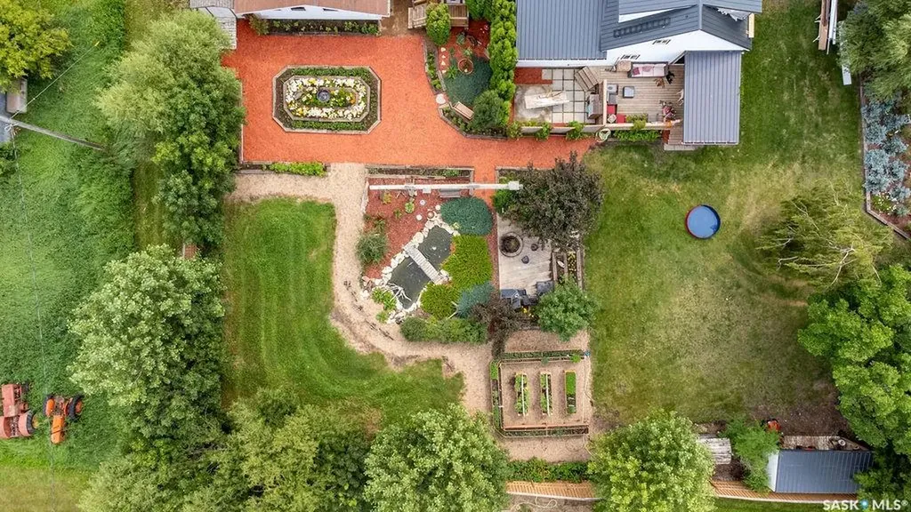 111 Main Street Fletts Springs Rm No. 429 SK S0K 3V0