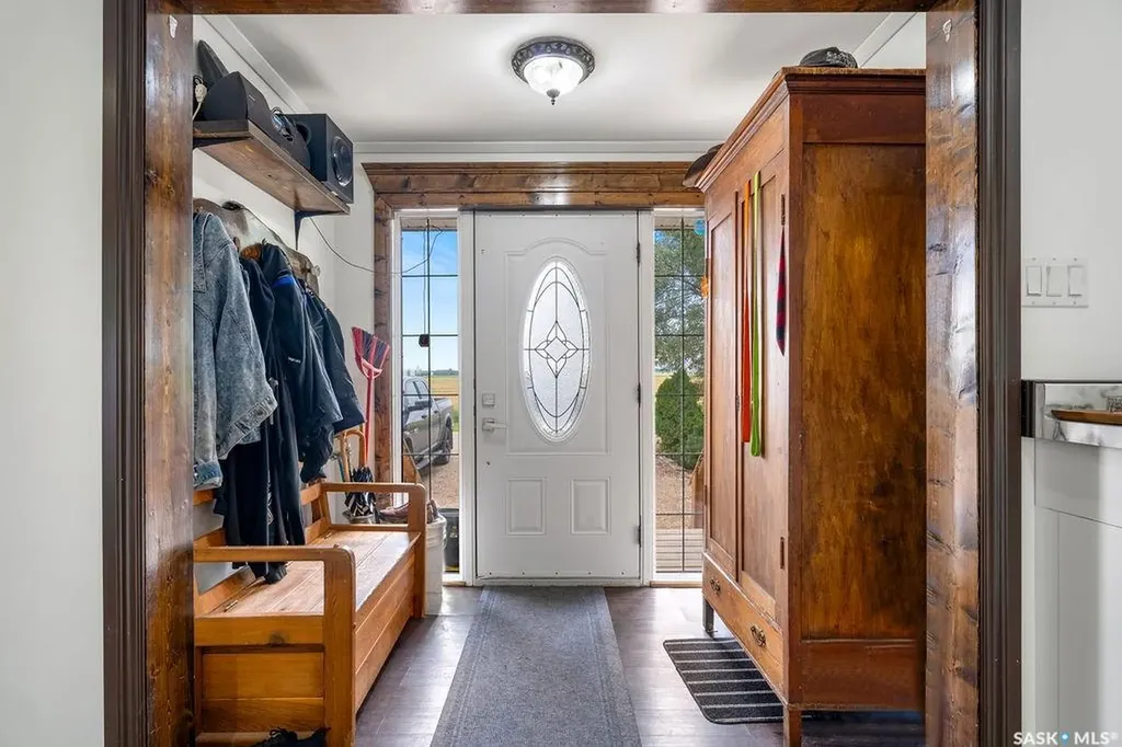 111 Main Street Fletts Springs Rm No. 429 SK S0K 3V0